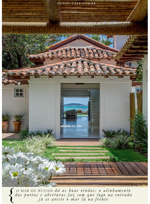 living-gazette-barbara-resende-decor-tour-casa-praia-buzios-entrada