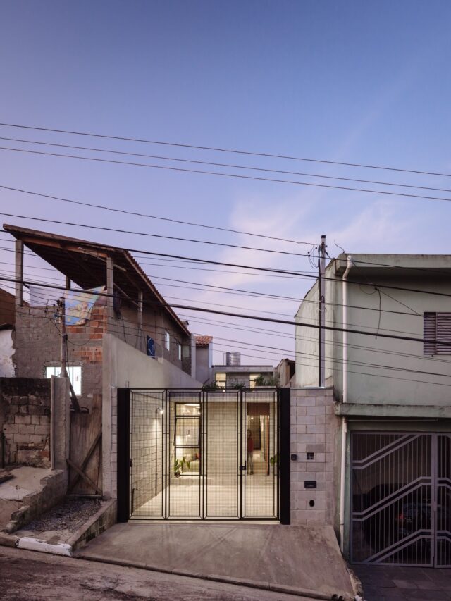 Casa na vila Matilde: arquitetura com poucos recursos